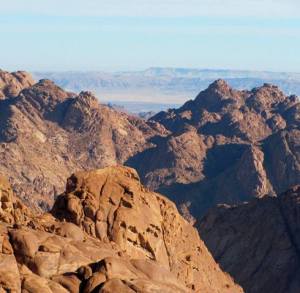 Mountains looking into the distance